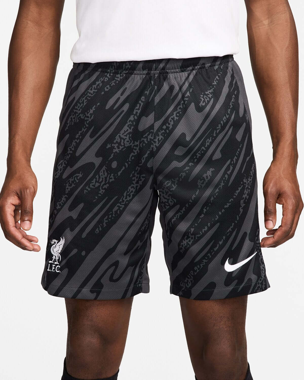 LFC Nike men's 24/25 black goalkeeper stadium shorts